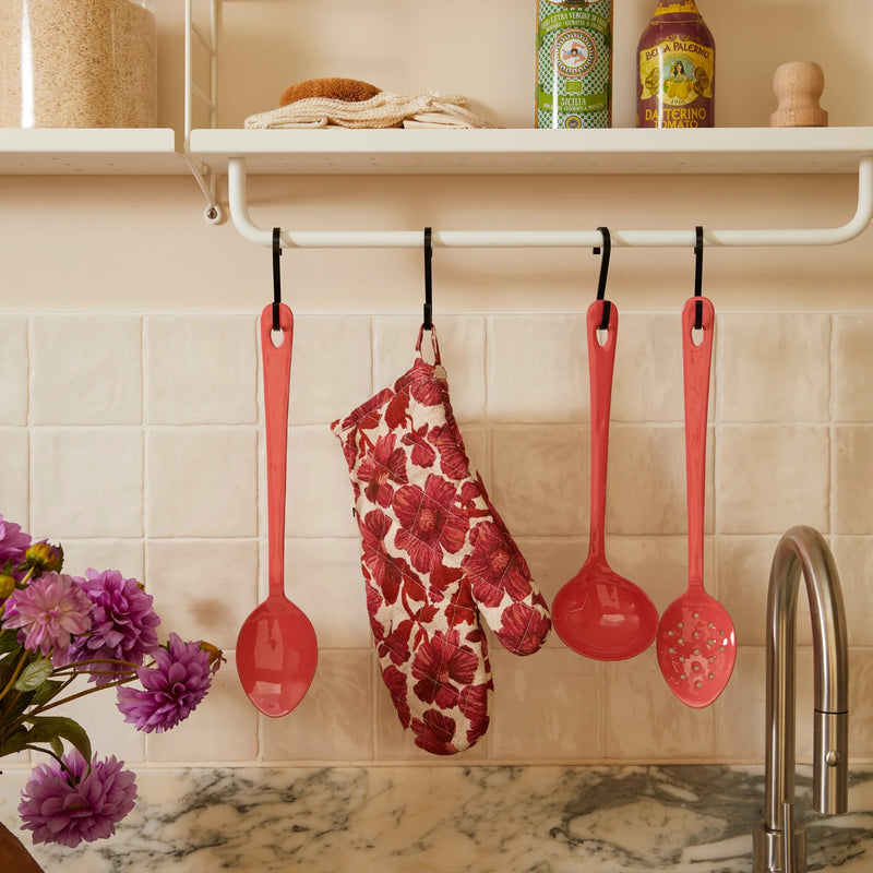 OVEN MITT in Leon Cerise from Bonnie and Neil