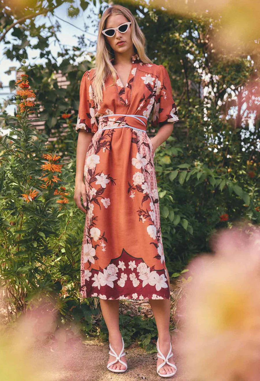 GISELA LINEN VISCOSE PRINTED COLUMN MIDI DRESS in Amber Vine from Oncewas