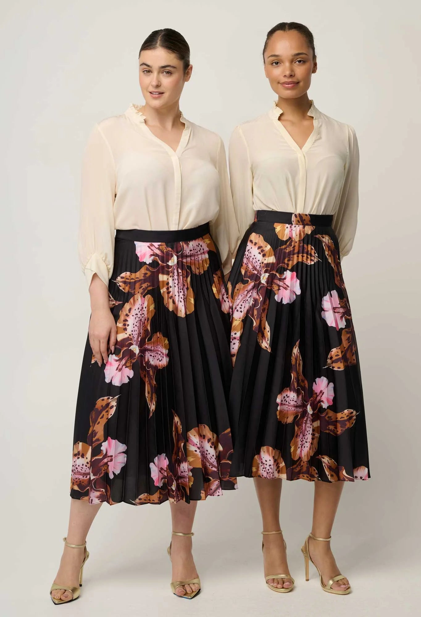 IRIS PLEATED POLYESTER SKIRT in Sunset Orchid from Oncewas