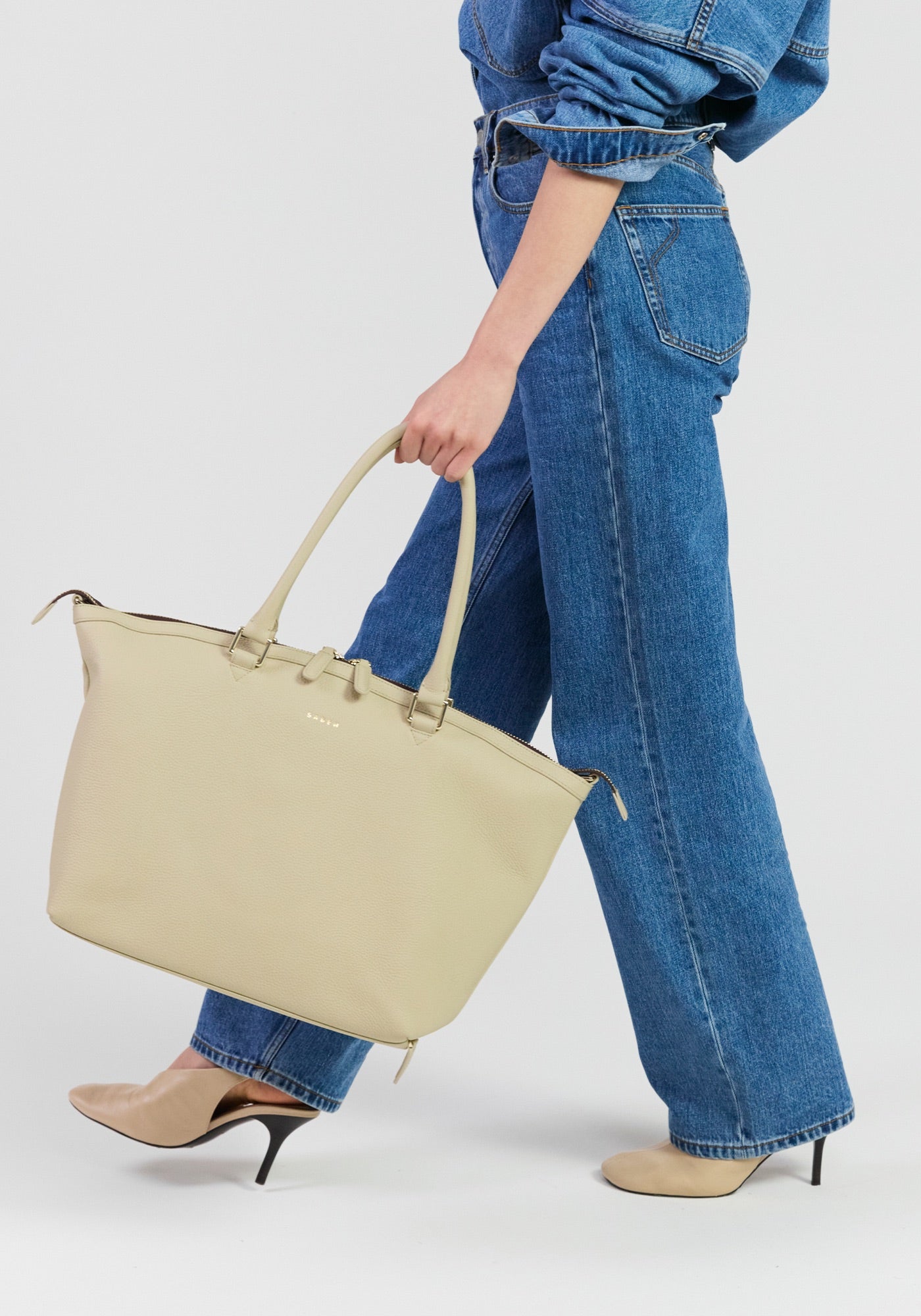MILAN CARRY ALL in Oyster by Saben
