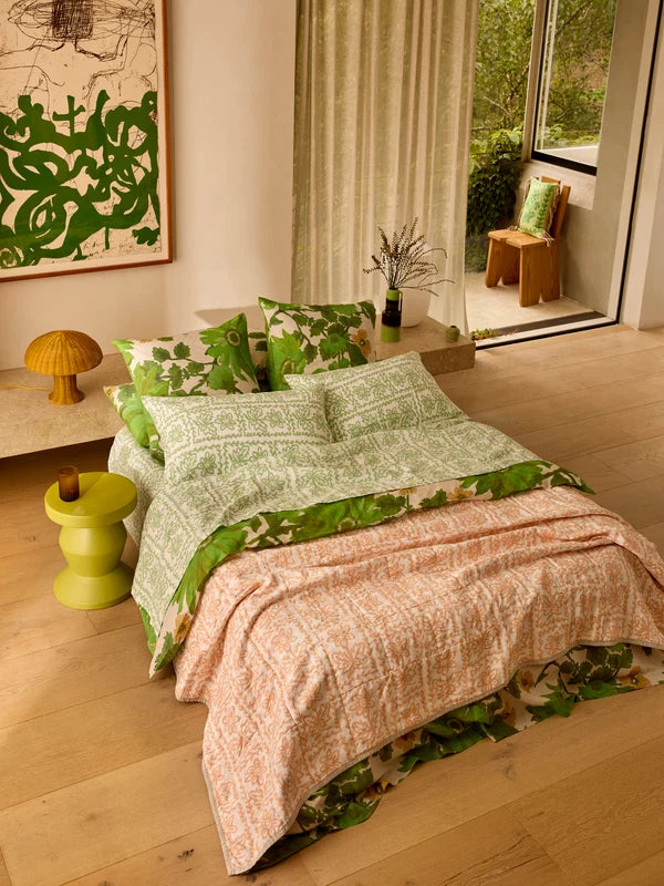 DAISY BUFF QUILTED THROW in Petal Pink from Bonnie and Neil