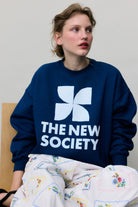 WOMANS SWEATSHIRT in Ocean Indigo by The New Society