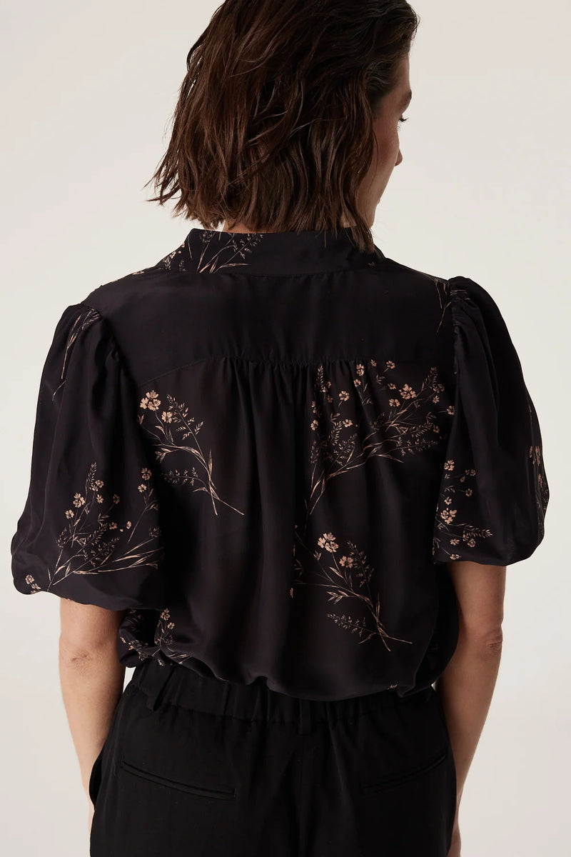 ANGELIQUE BLOUSE | Black Floral