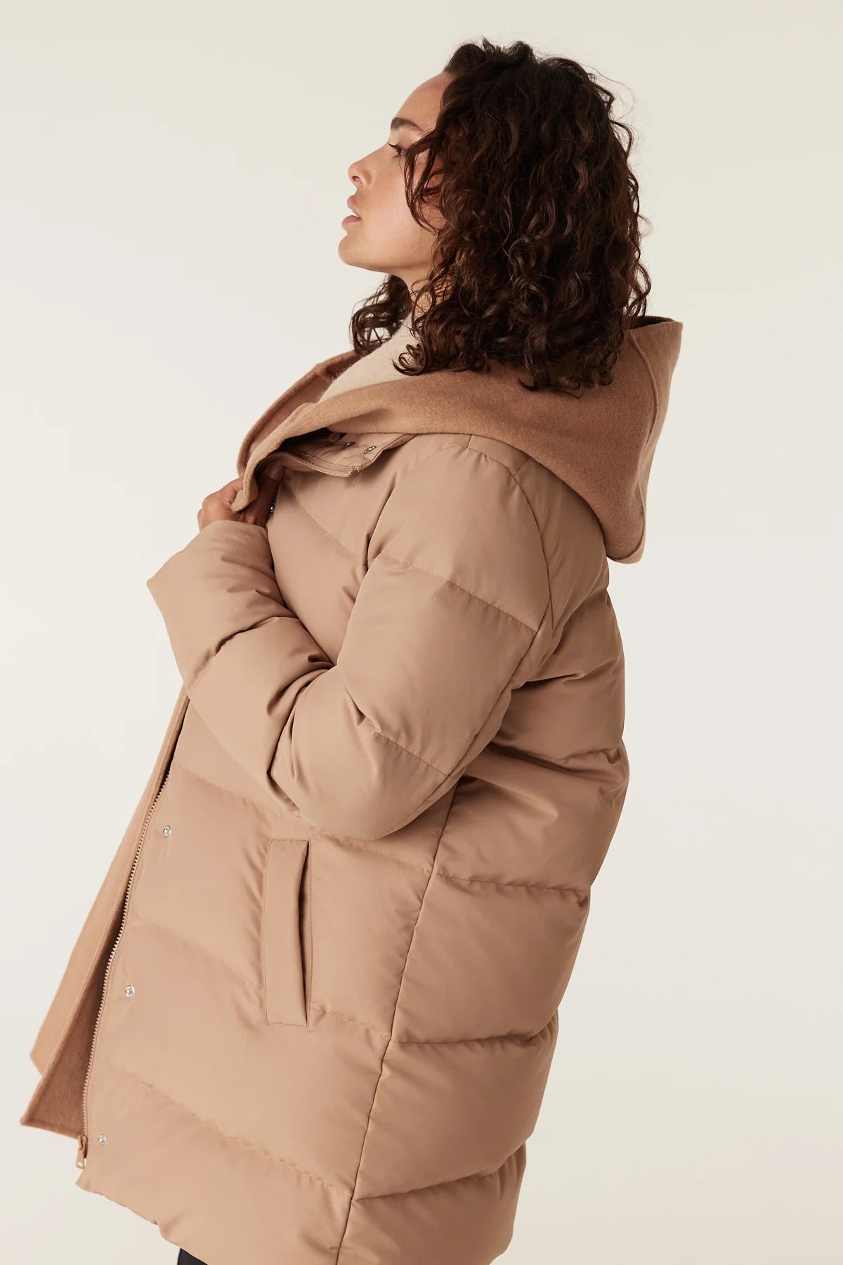HENDERSON PUFFER | Camel - Darling & Domain