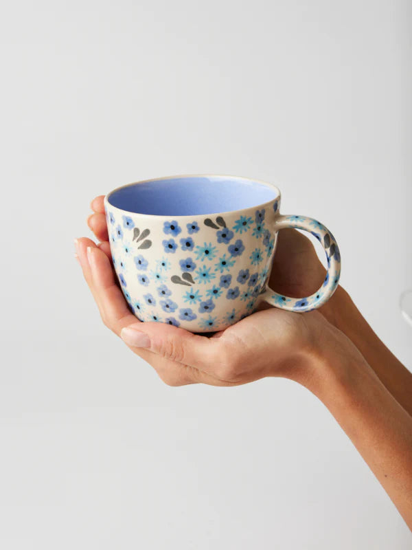 DITSY PERIWINKLE MUG by Jones & Co