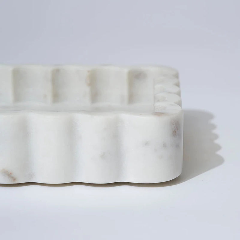 MARBLE RECTANGLE RIBBED CATCHALL in White Marle from Marmoset Found