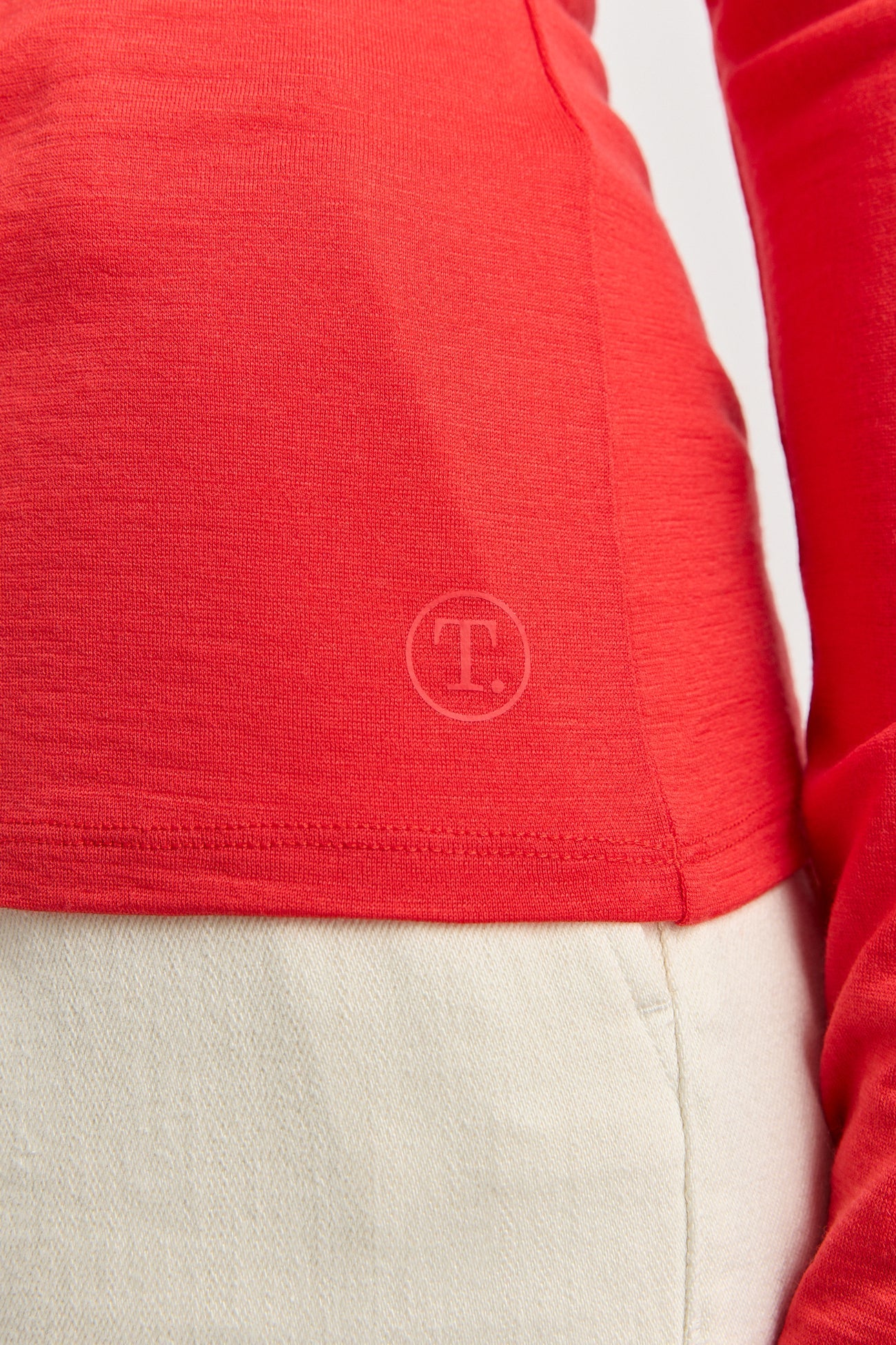 CREW MERINO TEE in Poppy by Toorallie