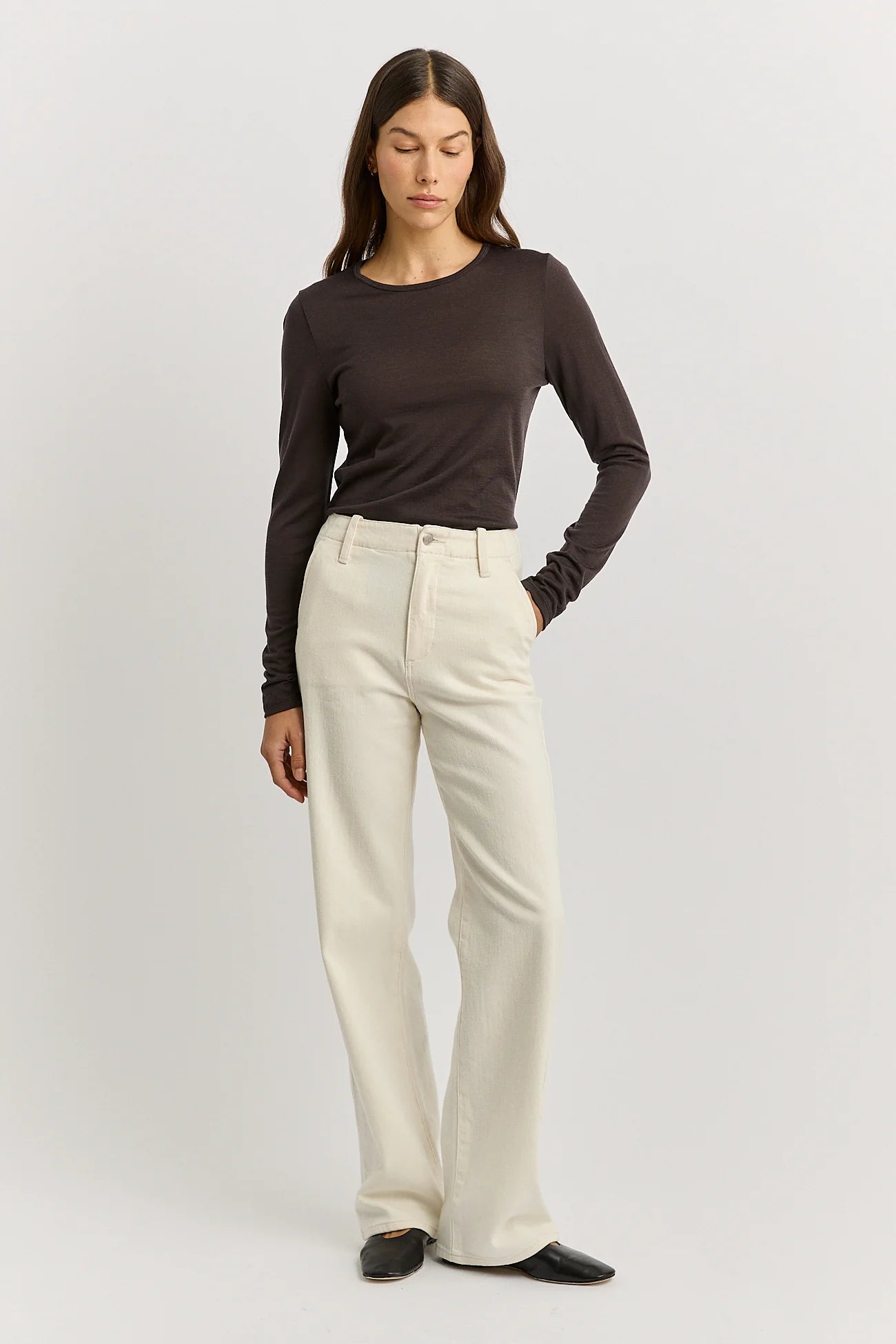CREW MERINO TEE in Date by Toorallie