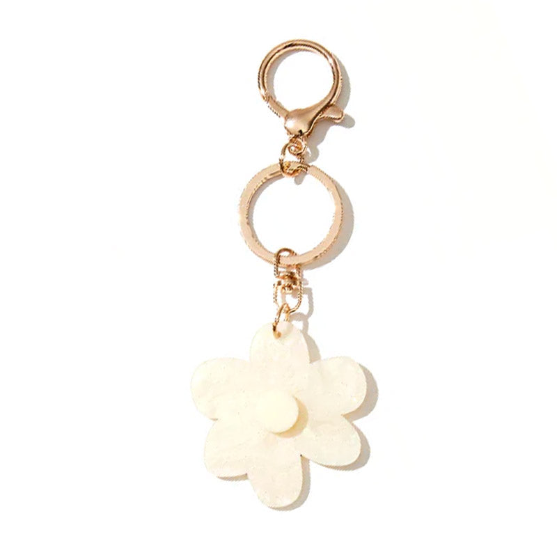 FLOWER KEY RING in Cream Glitter + Cream by EMELDO