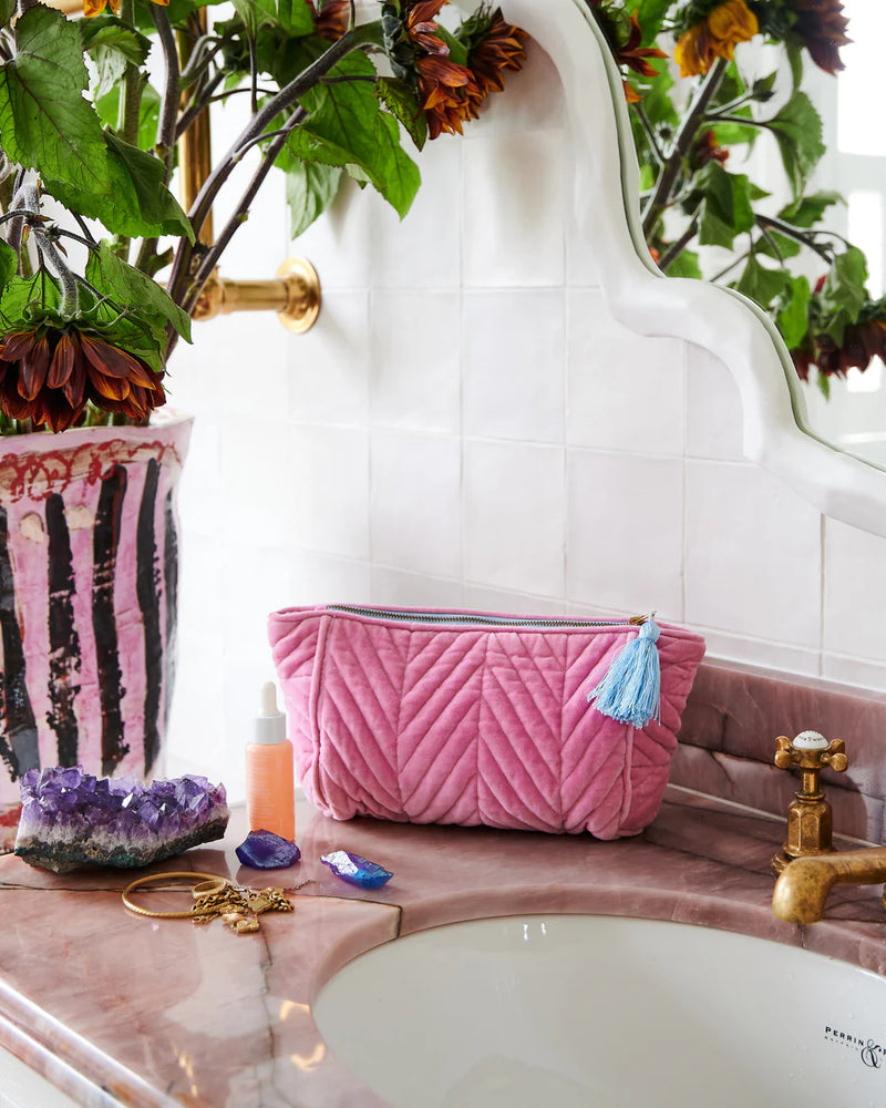 VELVET TOILETRY BAG | Candy Crush