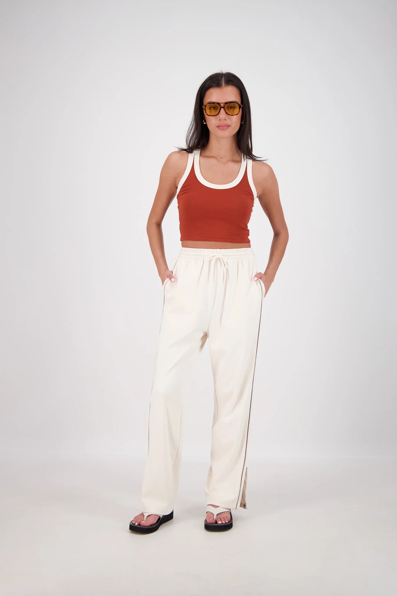 MANAROLA TRACKPANT | Oatmeal - Darling & Domain