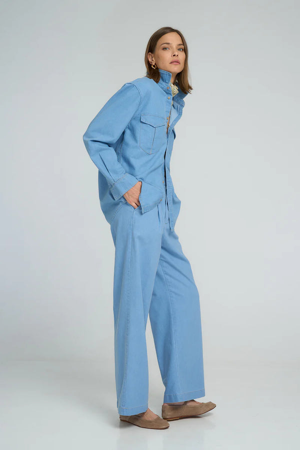CEDAR CHAMBRAY SHIRT | Light Blue