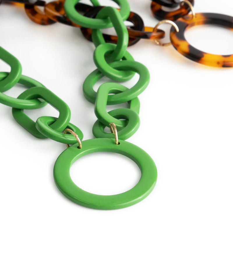ROUND GLASSES CHAIN in KELLY GREEN by Looplabb