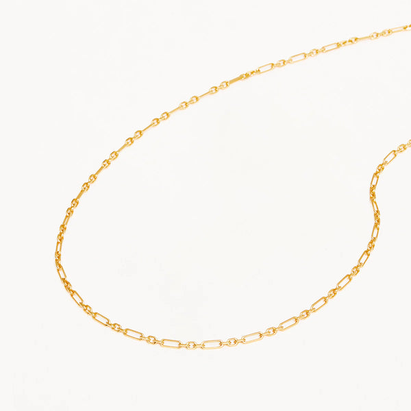 19" MIXED LINK CHAIN NECKLACE in Gold from By Charlotte