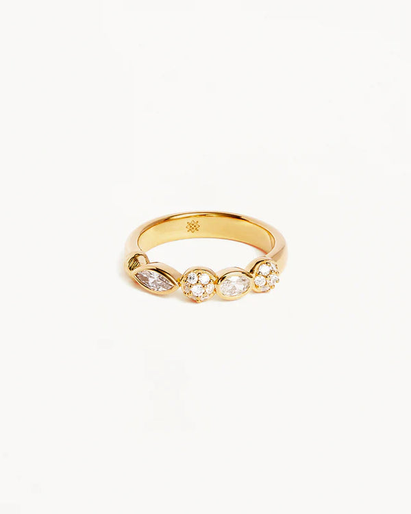 MAGIC OF EYE CRYSTAL RING in Gold from By Charlotte