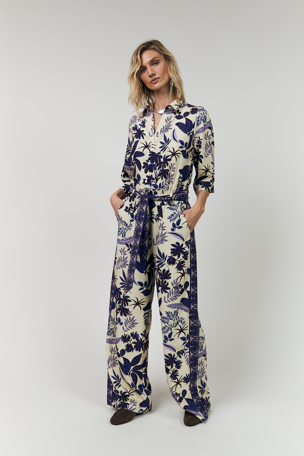 VICKY PANTS in Flower Print by Lollys Laundry