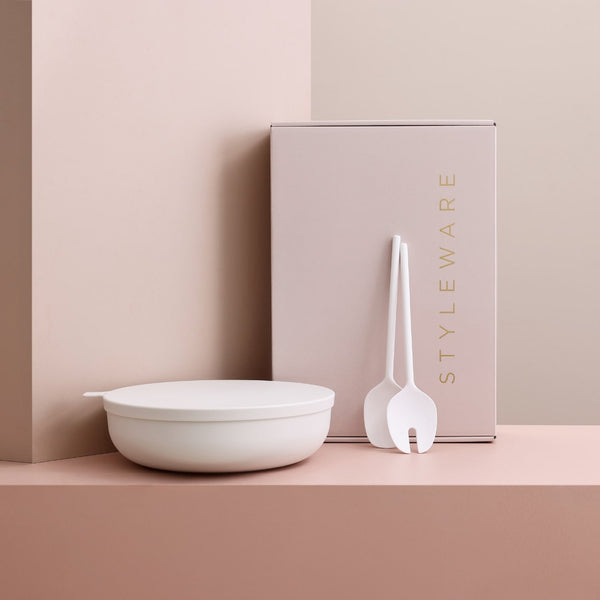 THE ENTERTAINER GIFT PACK in Blush from Styleware